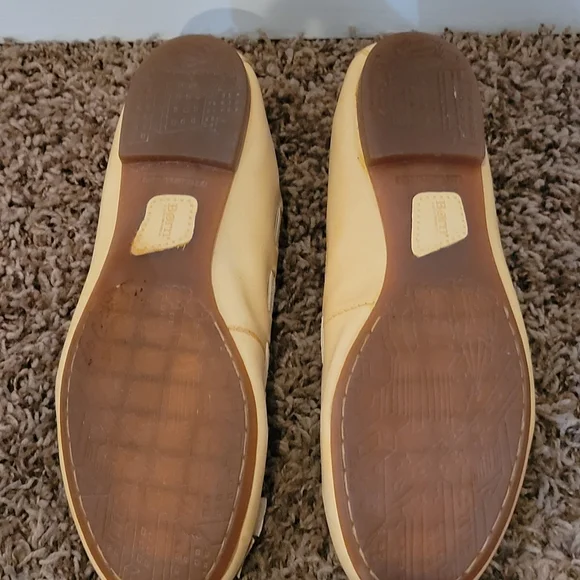 Born Marnee Ballet Flats - Picture 3 of 3